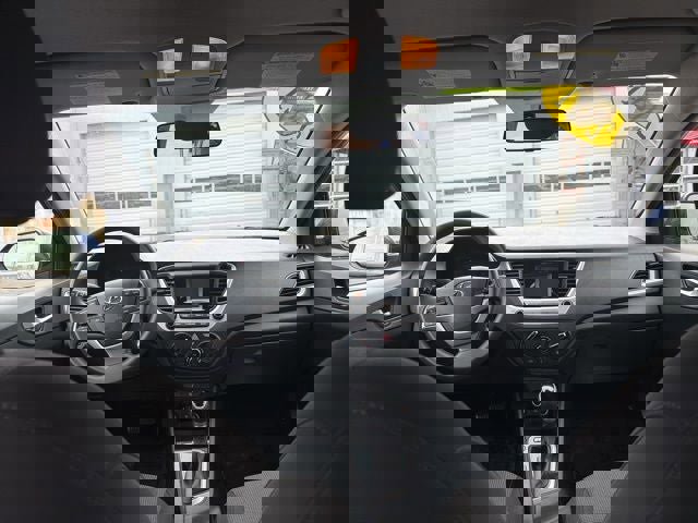 Used 2021 Hyundai Accent SE image 18