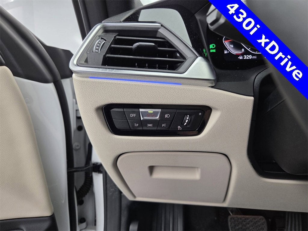 Used 2021 BMW 430i xDrive Coupe w/ Premium Package image 32