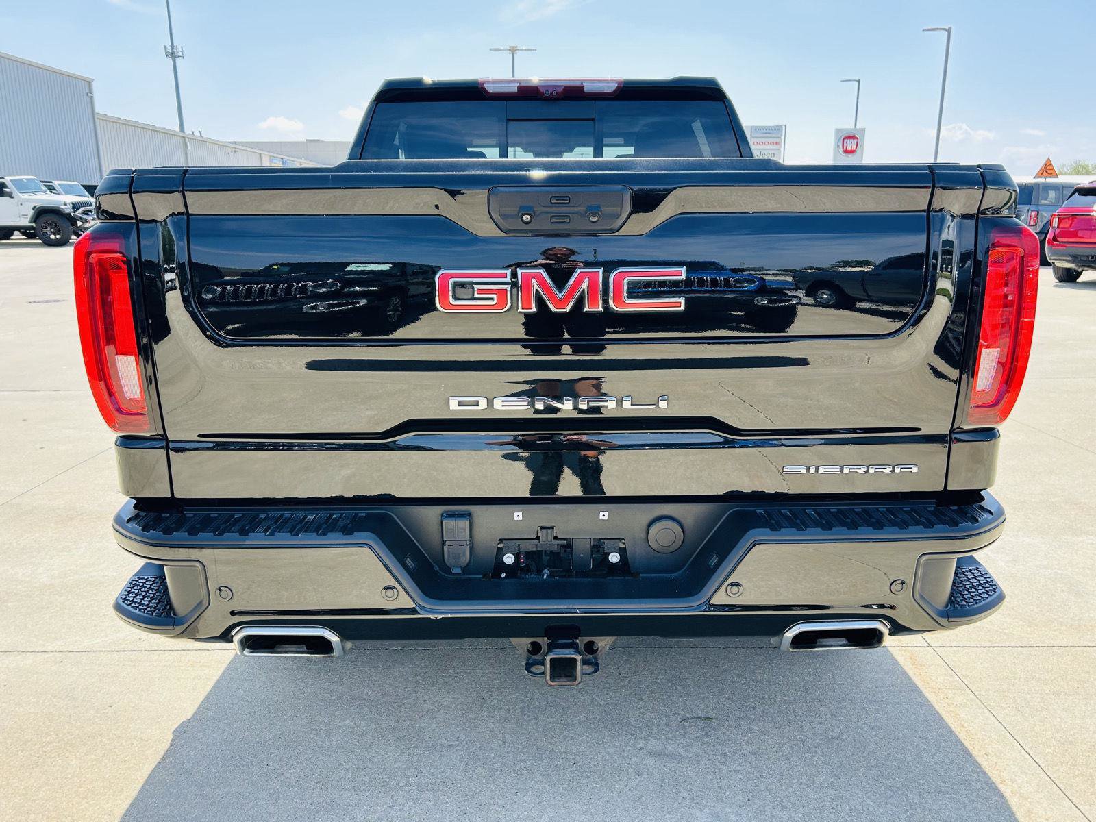 Used 2023 GMC Sierra 1500 Denali w/ Technology Package AWD/4WD image 43