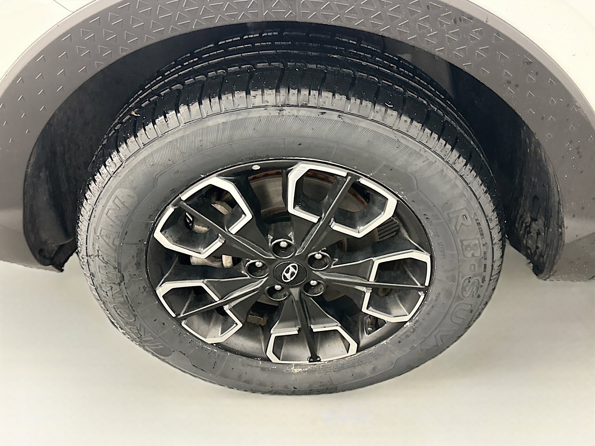 Used 2024 Hyundai Santa Cruz SEL image 11