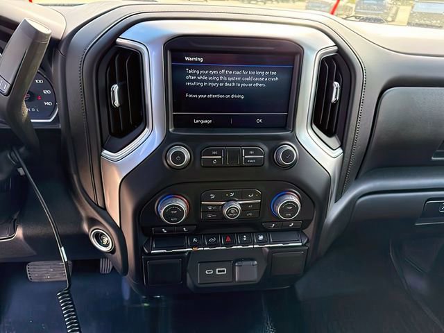 Used 2021 Chevrolet Silverado 1500 LT AWD/4WD image 24