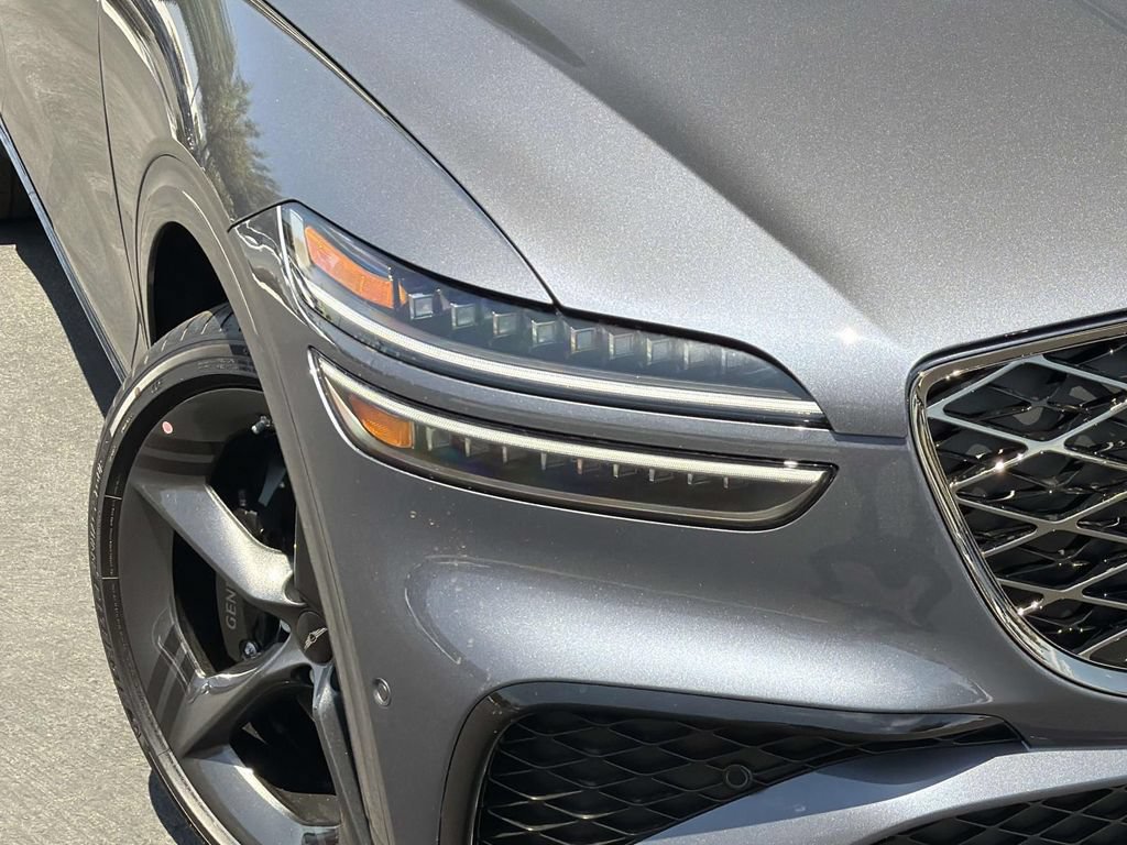 New 2026 Genesis GV70 2.5T Sport Prestige w/ G1 Accessory Package AWD/4WD image 13