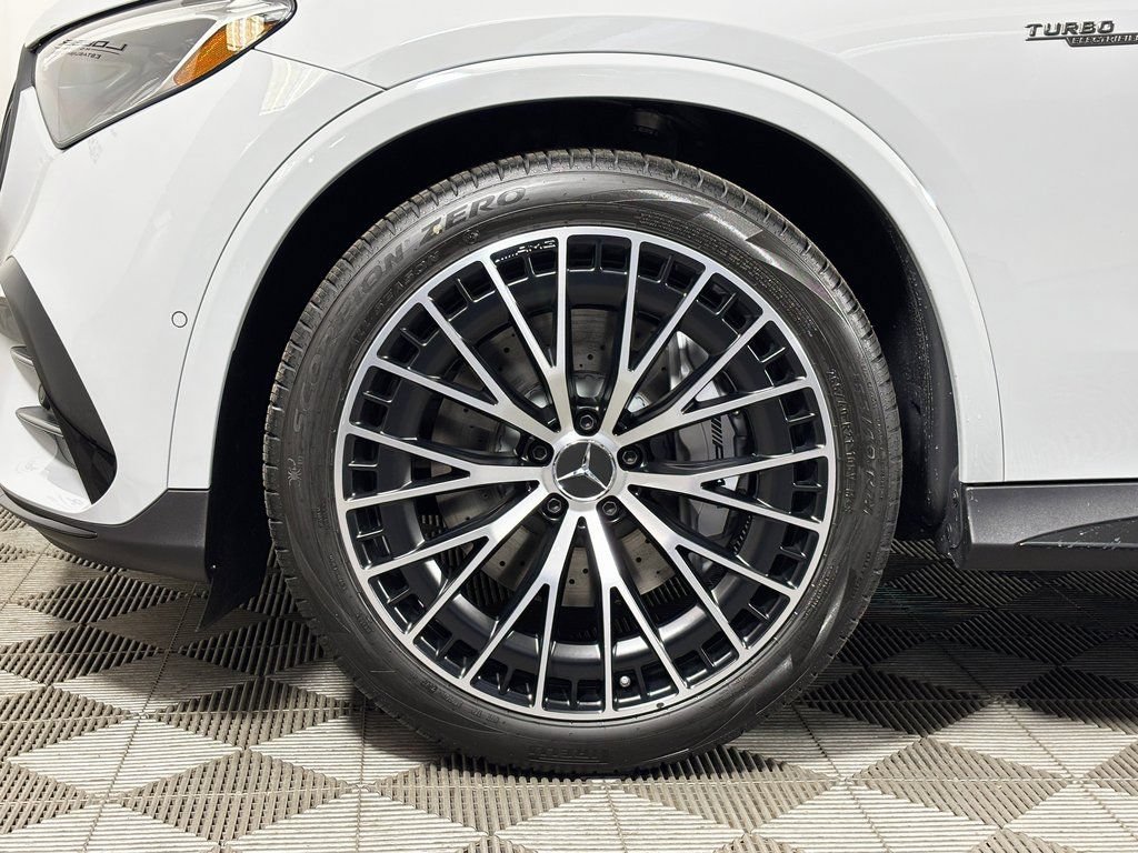 Certified 2026 Mercedes-Benz GLC 43 AMG 4MATIC Coupe image 32
