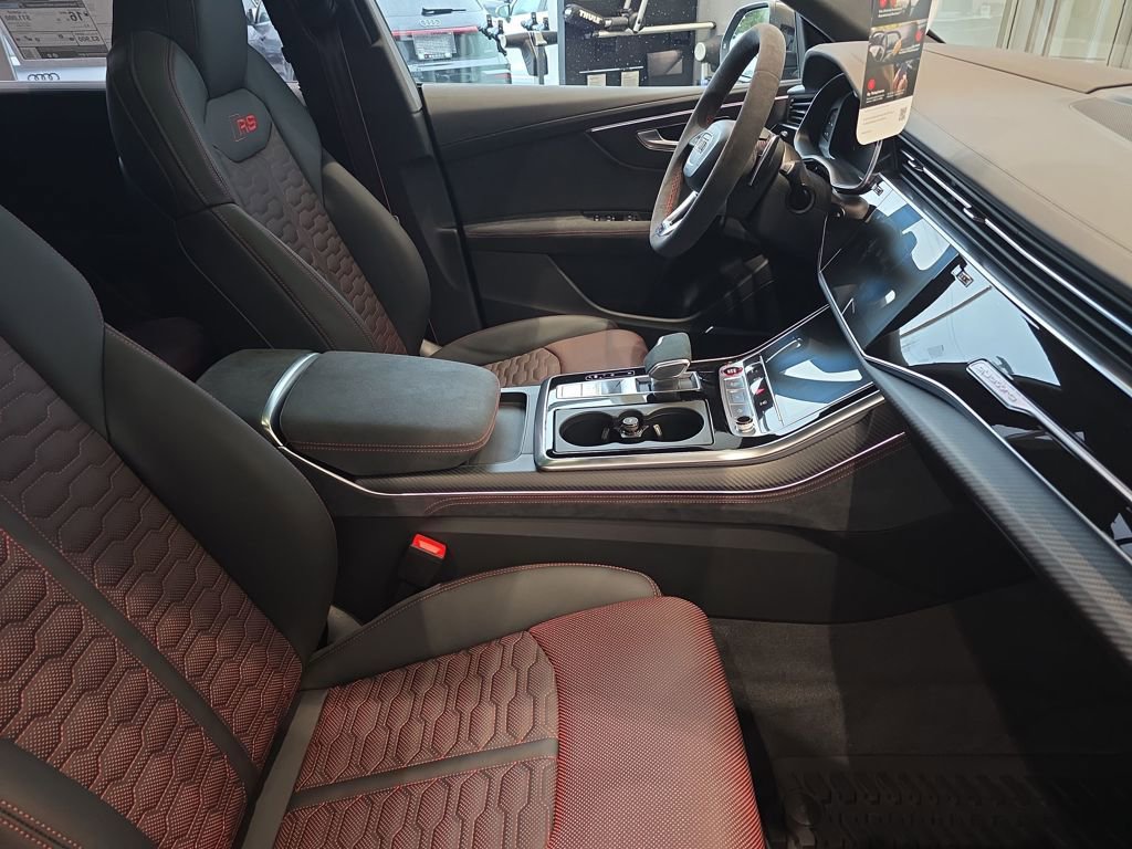 New 2026 Audi RS Q8 performance image 28