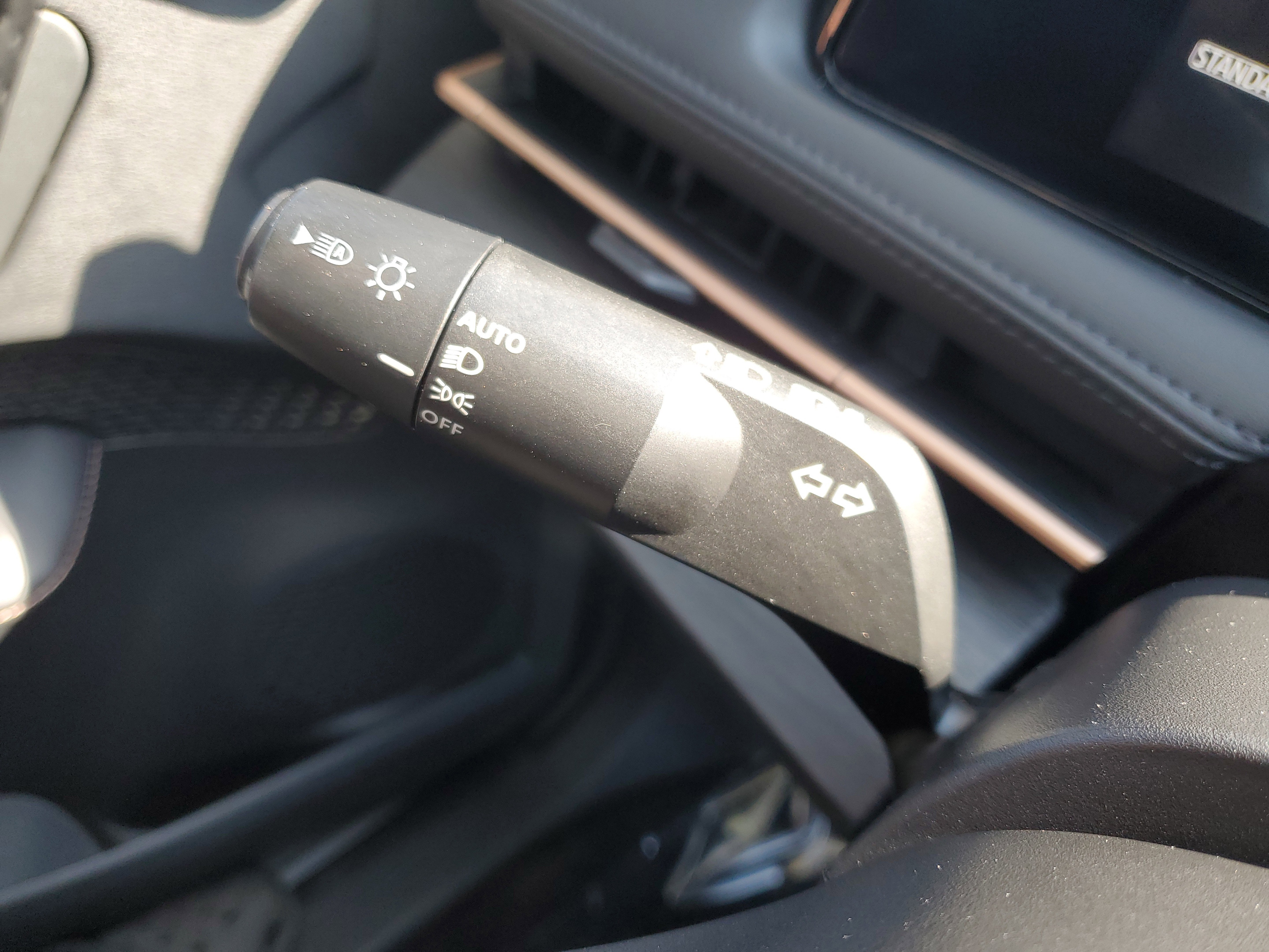 Certified 2023 Nissan Ariya FWD image 20