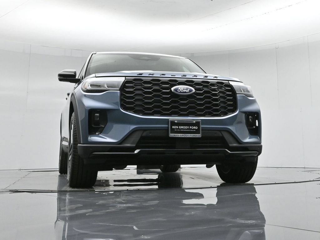 New 2026 Ford Explorer ST-Line w/ ST-Line Street Pack AWD/4WD image 50