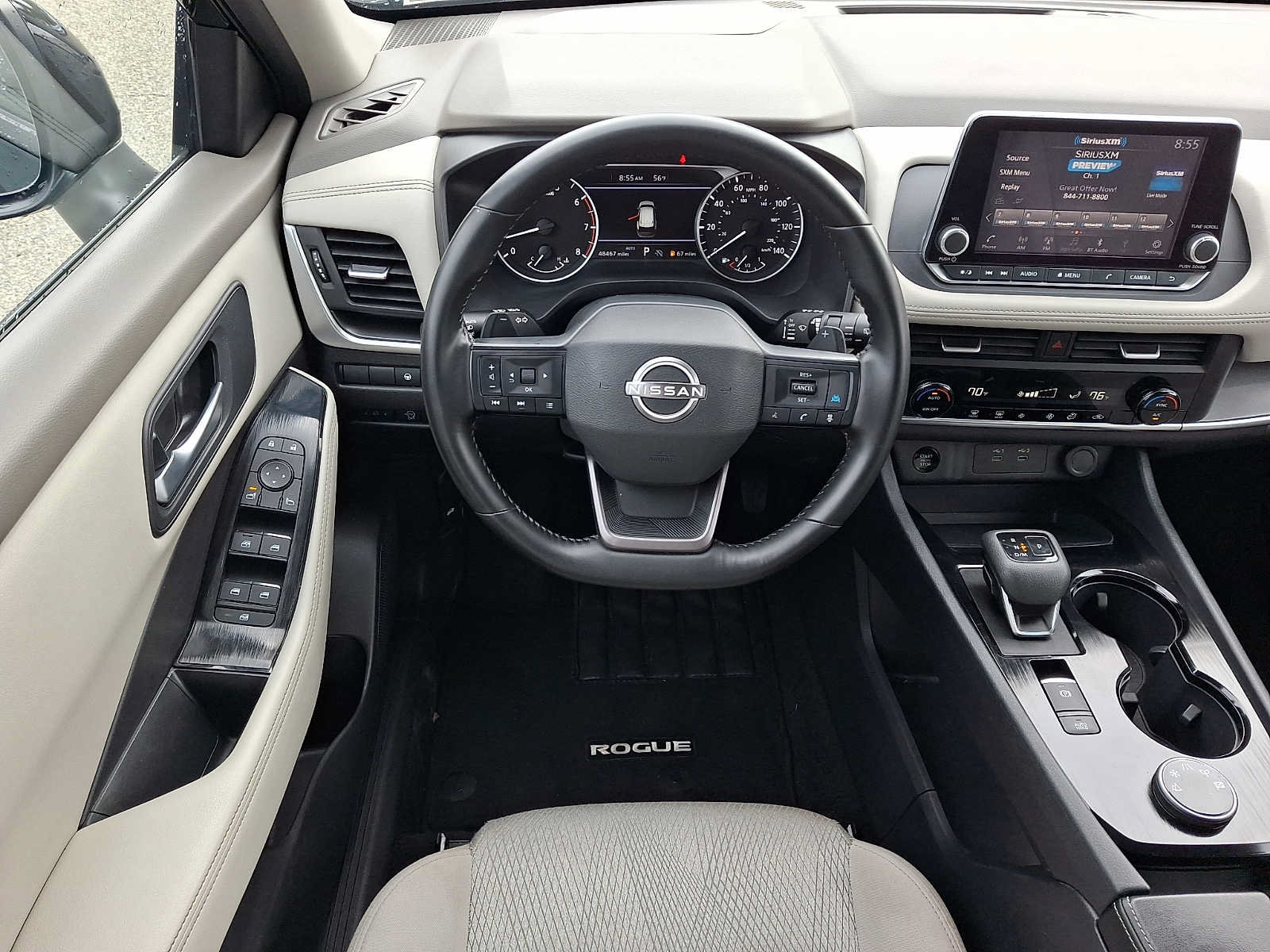 Used 2025 Nissan Rogue SV AWD/4WD image 12