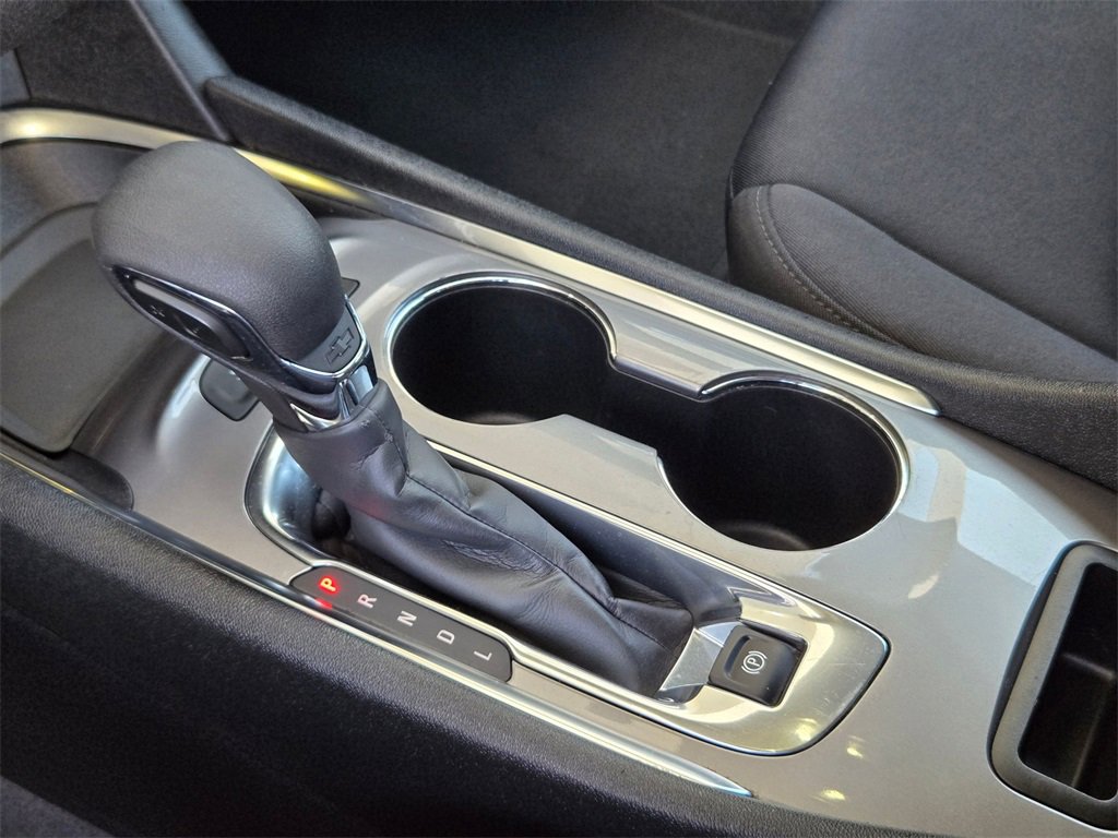 Used 2024 Chevrolet Malibu LT image 17