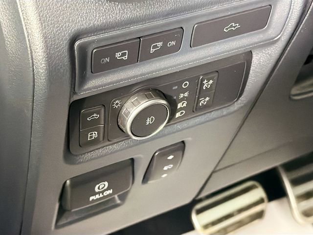 Used 2022 Ford F150 Platinum w/ Max Trailer Tow Package image 10