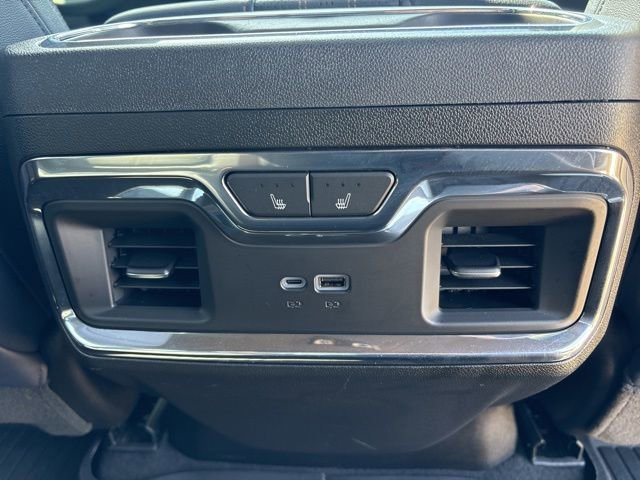 Used 2024 Chevrolet Silverado 2500 High Country w/ Technology Package AWD/4WD image 28