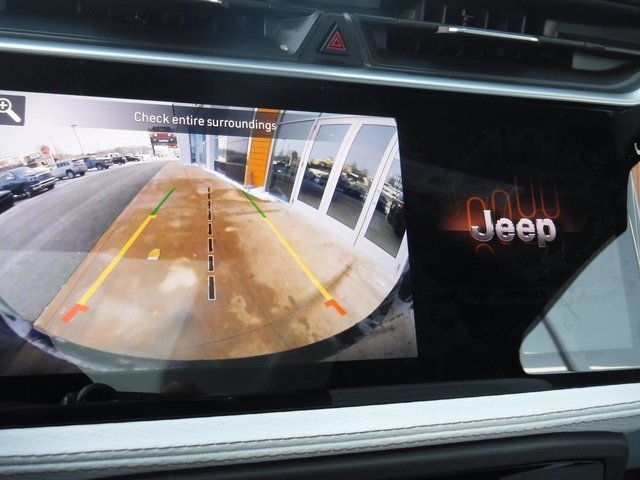 New 2026 Jeep Cherokee Overland image 24