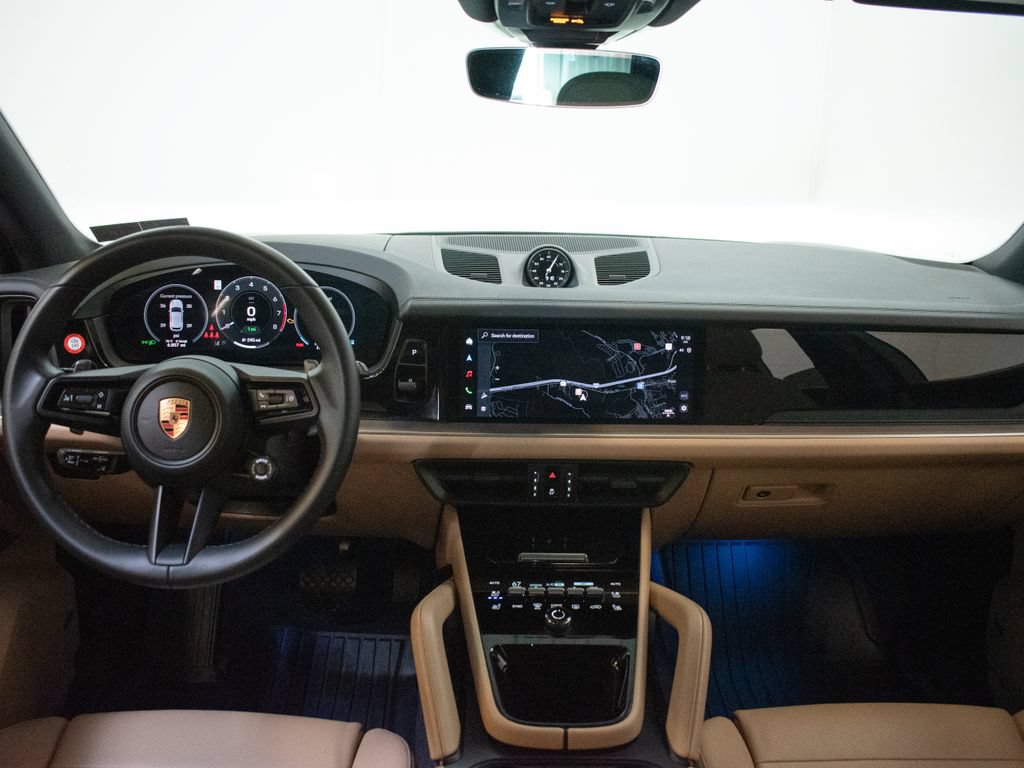 Certified 2026 Porsche Cayenne E-Hybrid AWD/4WD image 23