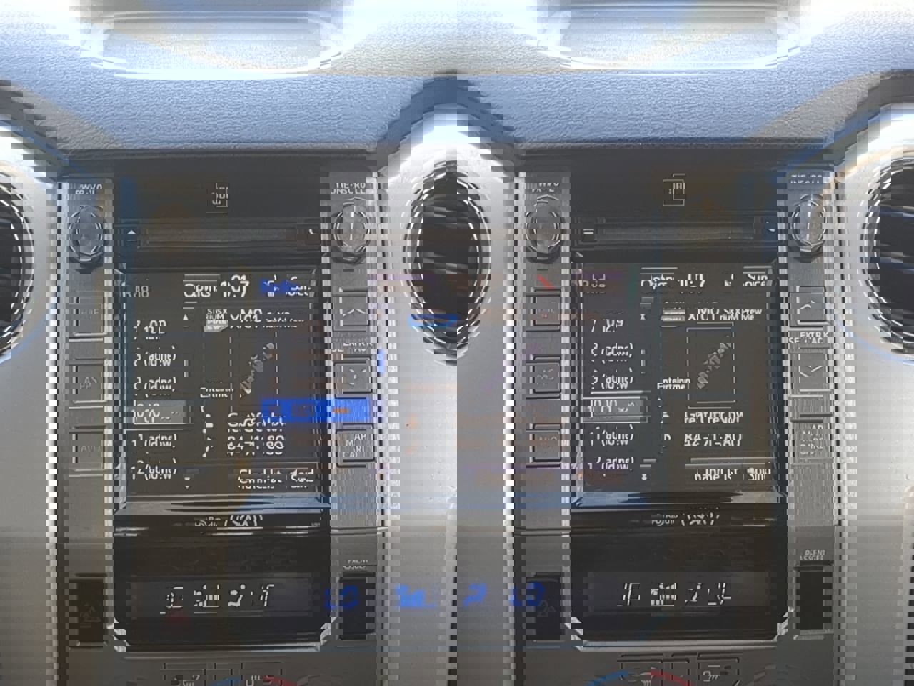 Used 2014 Toyota Tundra Platinum image 18