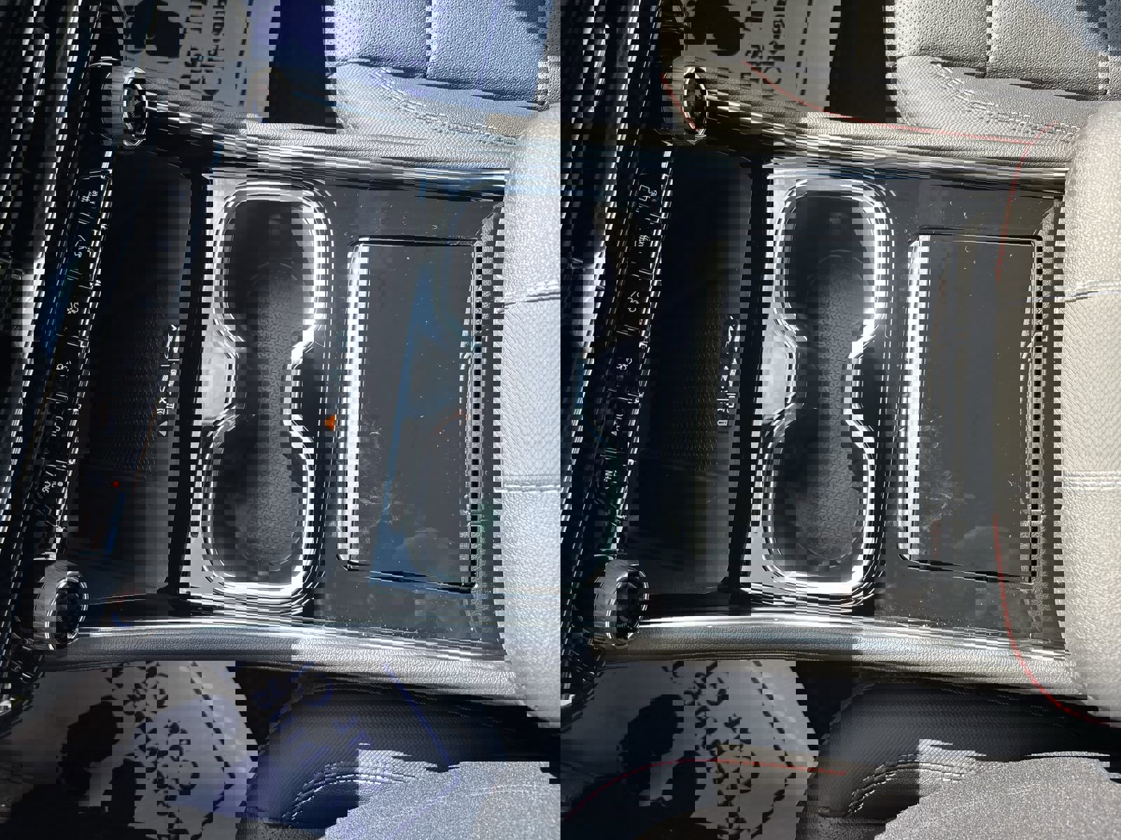 New 2026 Chevrolet Traverse Z71 w/ Driver Confidence Package image 23