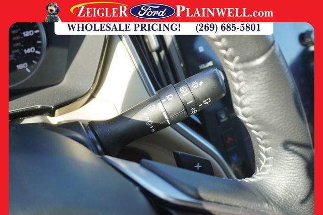 Used 2020 Subaru Outback Premium image 25