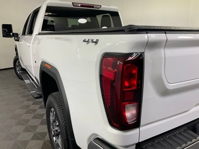 Used 2022 GMC Sierra 2500 SLE w/ SLE Convenience Package AWD/4WD image 34