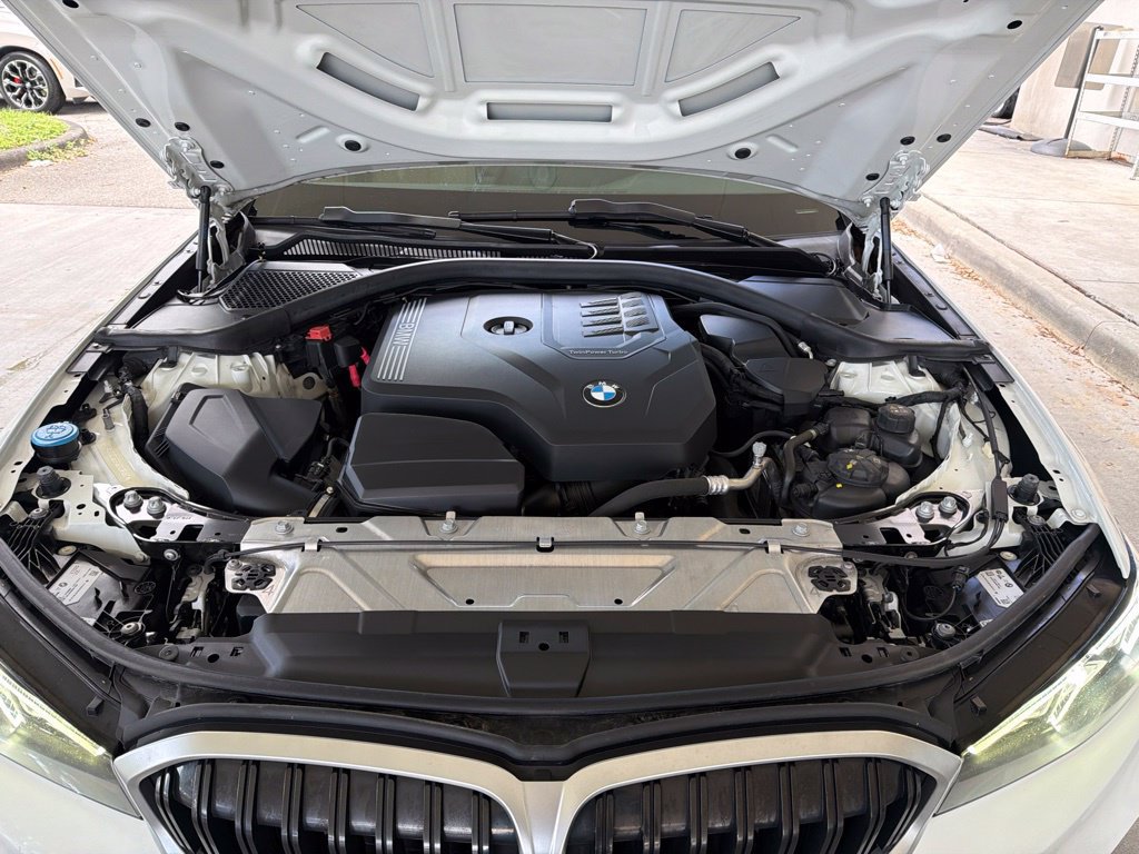 Used 2024 BMW 330i Sedan w/ Convenience Package RWD image 12