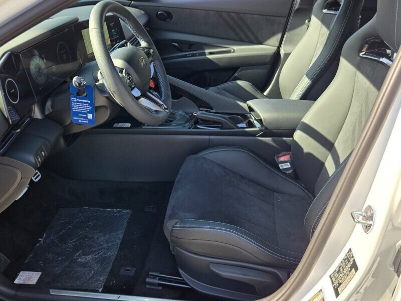 New 2026 Hyundai Elantra N FWD image 5