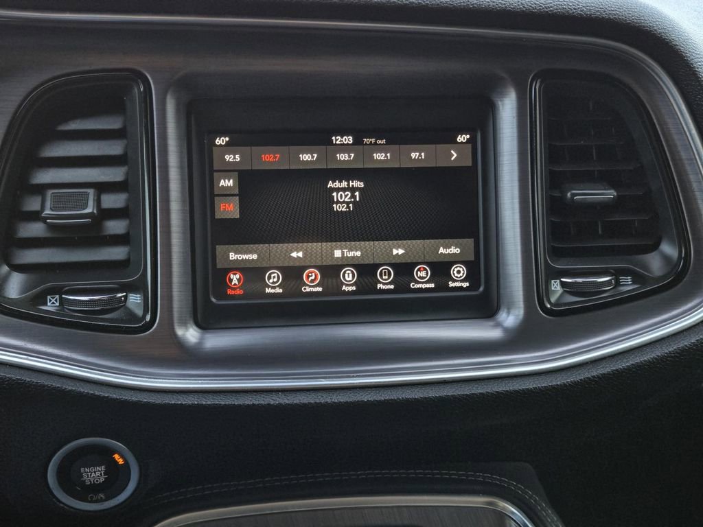 Used 2018 Dodge Challenger R/T image 19