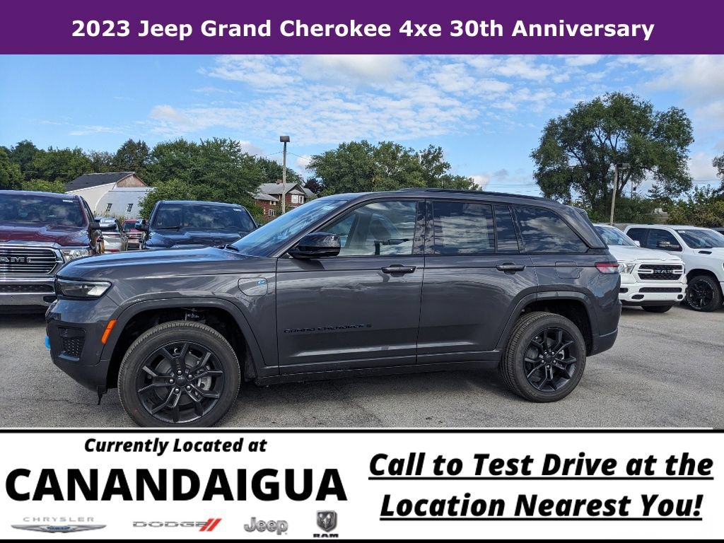 New 2023 Jeep Grand Cherokee 30th Anniversary AWD/4WD image 2