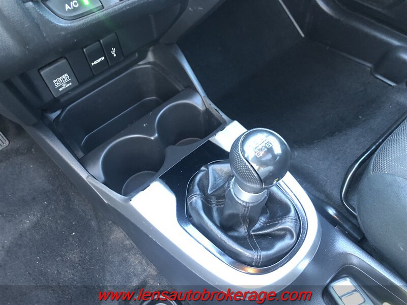 Used 2017 Honda Fit EX image 10