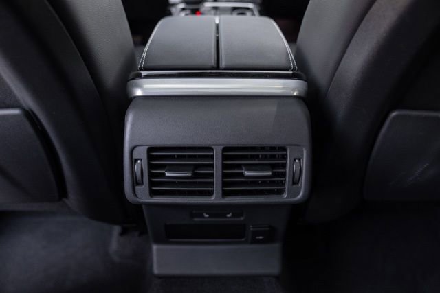 Used 2022 Land Rover Range Rover Velar S AWD/4WD image 46