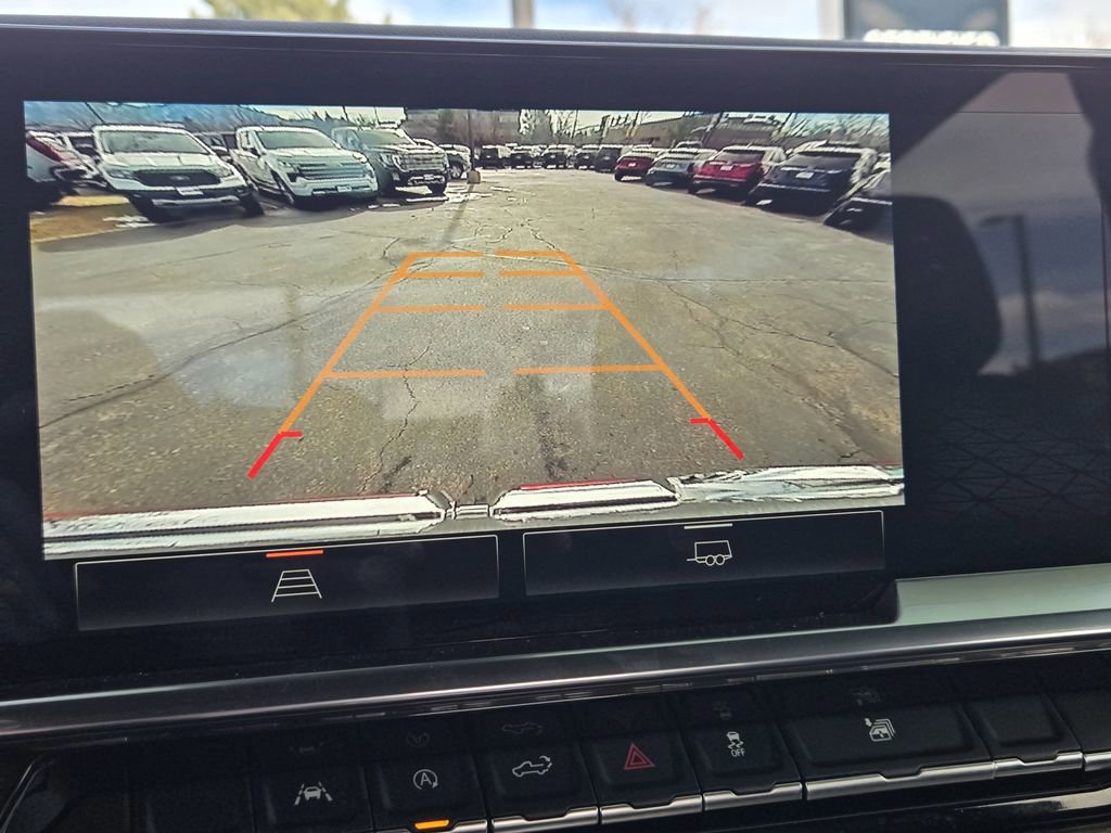 Used 2025 GMC Sierra 1500 Elevation image 12