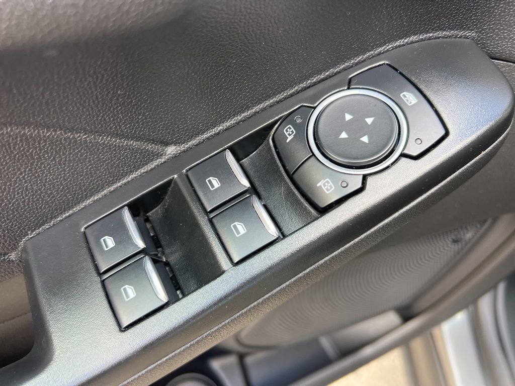 Used 2025 Ford Escape ST-Line image 10