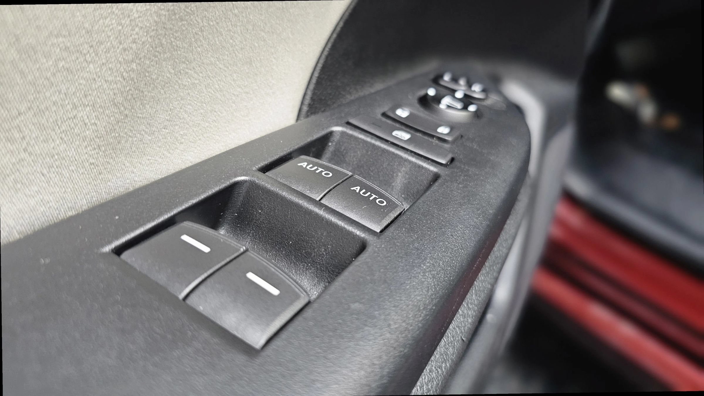 Used 2019 Honda Insight EX image 38