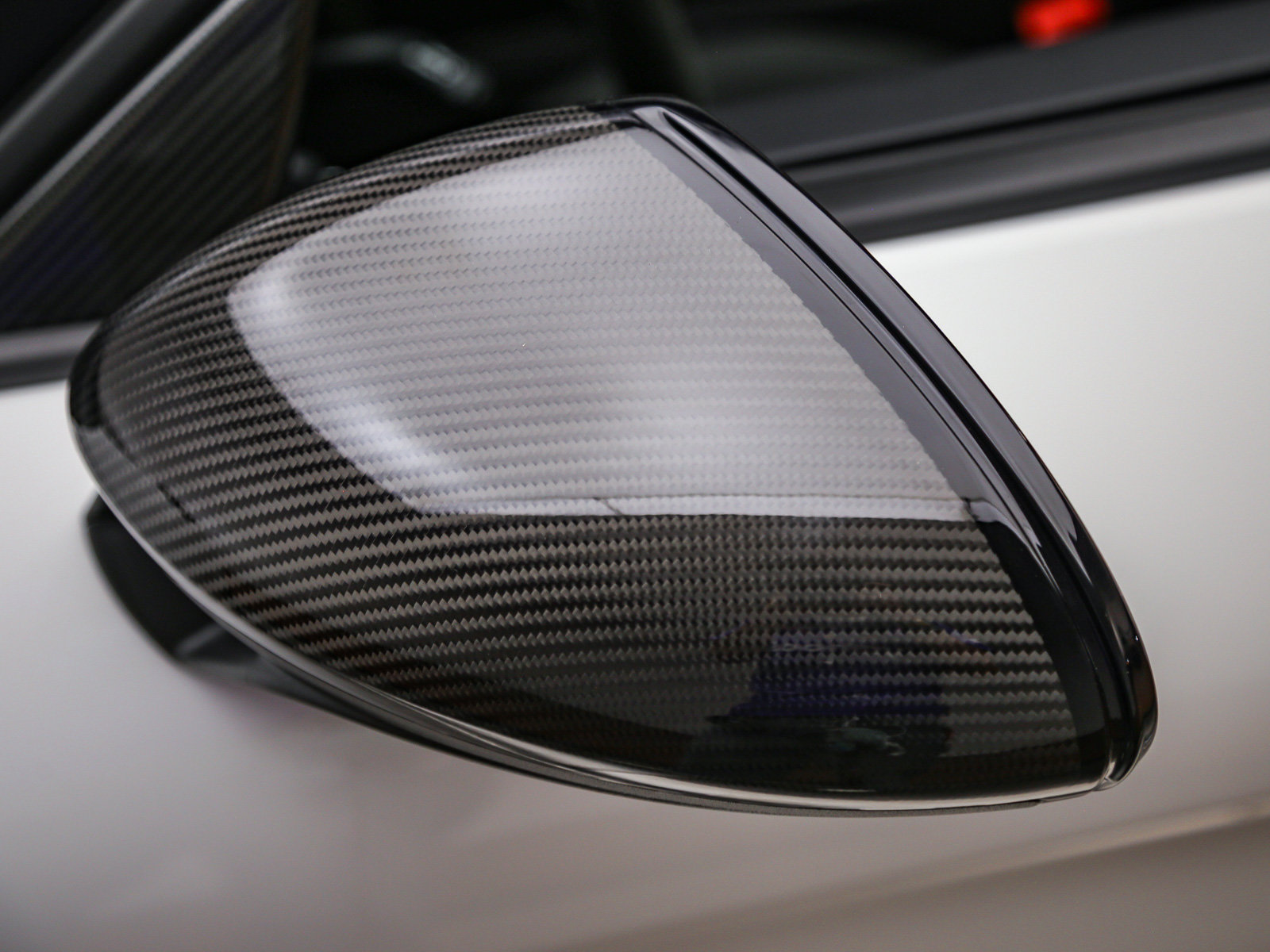 Certified 2025 Porsche 718 Boxster Spyder RS RWD image 43