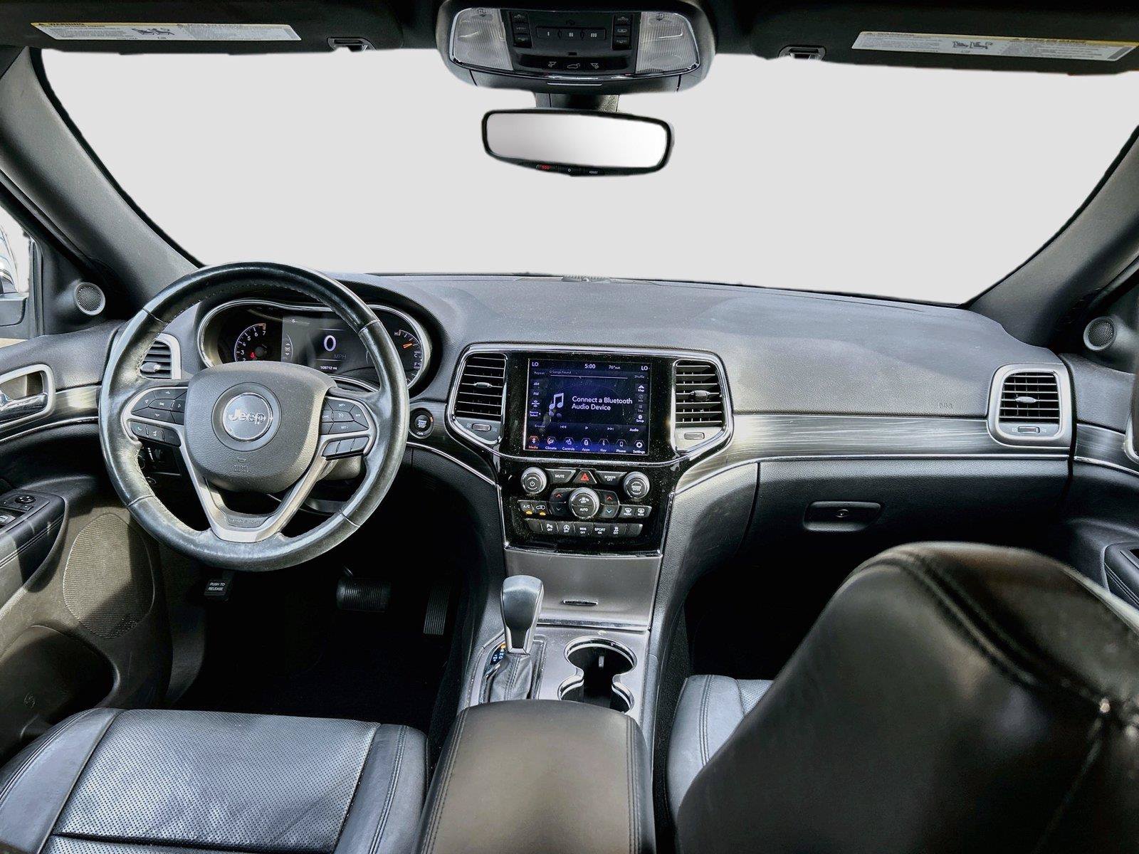 Used 2020 Jeep Grand Cherokee Limited w/ Luxury Group II RWD image 17
