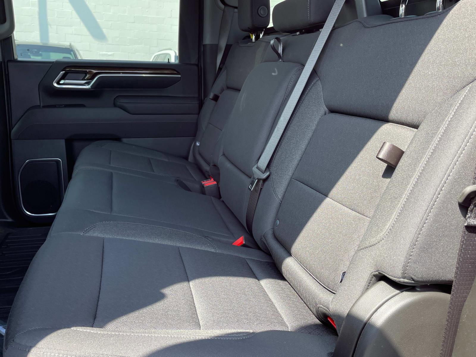 New 2025 GMC Sierra 2500 SLE w/ SLE Value Package; image 24