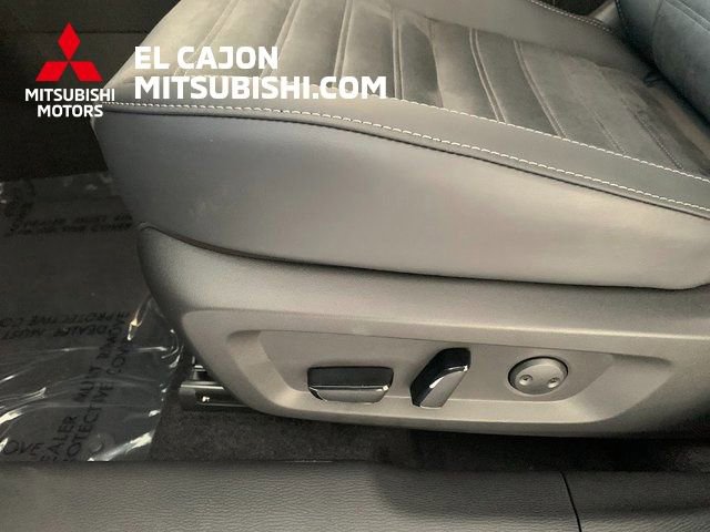 New 2026 Mitsubishi Outlander SE AWD/4WD image 9