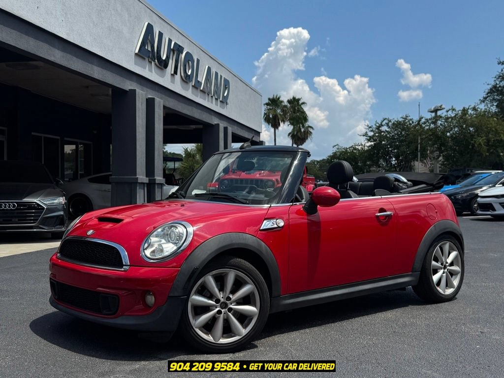 Used 2014 MINI Cooper S FWD image 2