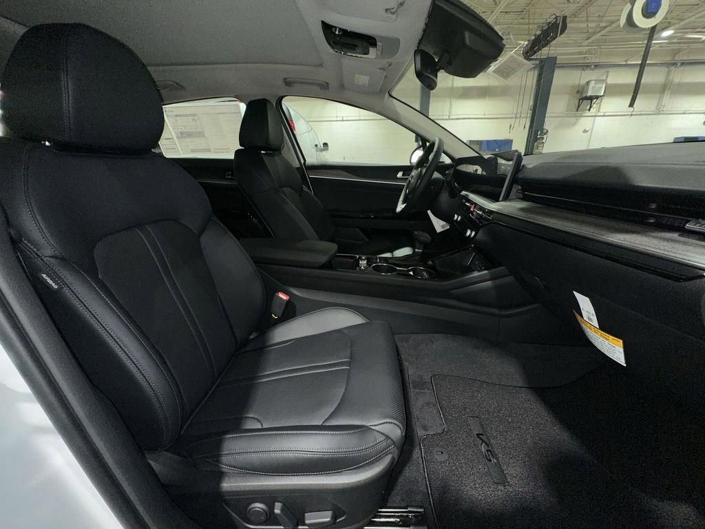 New 2026 Kia K5 EX image 27