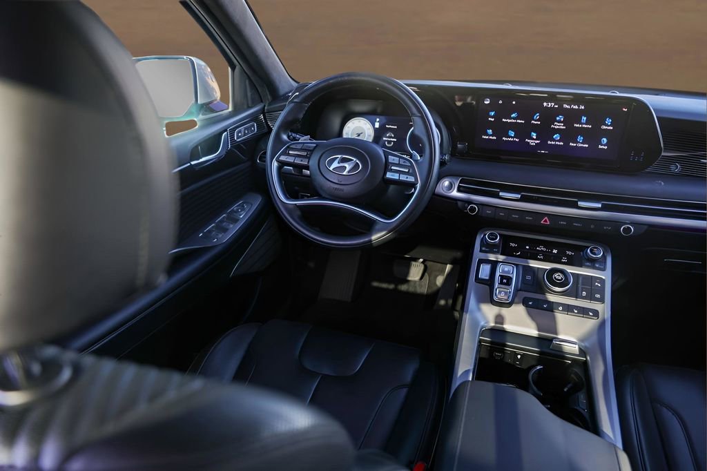 Used 2023 Hyundai Palisade Calligraphy image 28