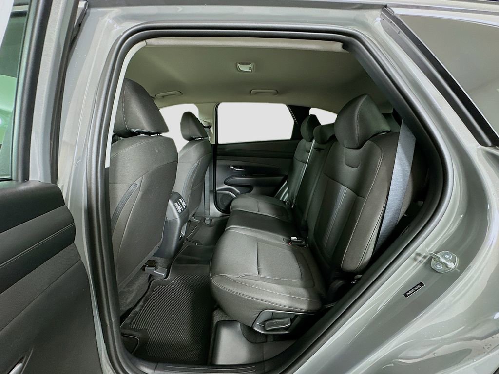 New 2026 Hyundai Tucson SEL image 16