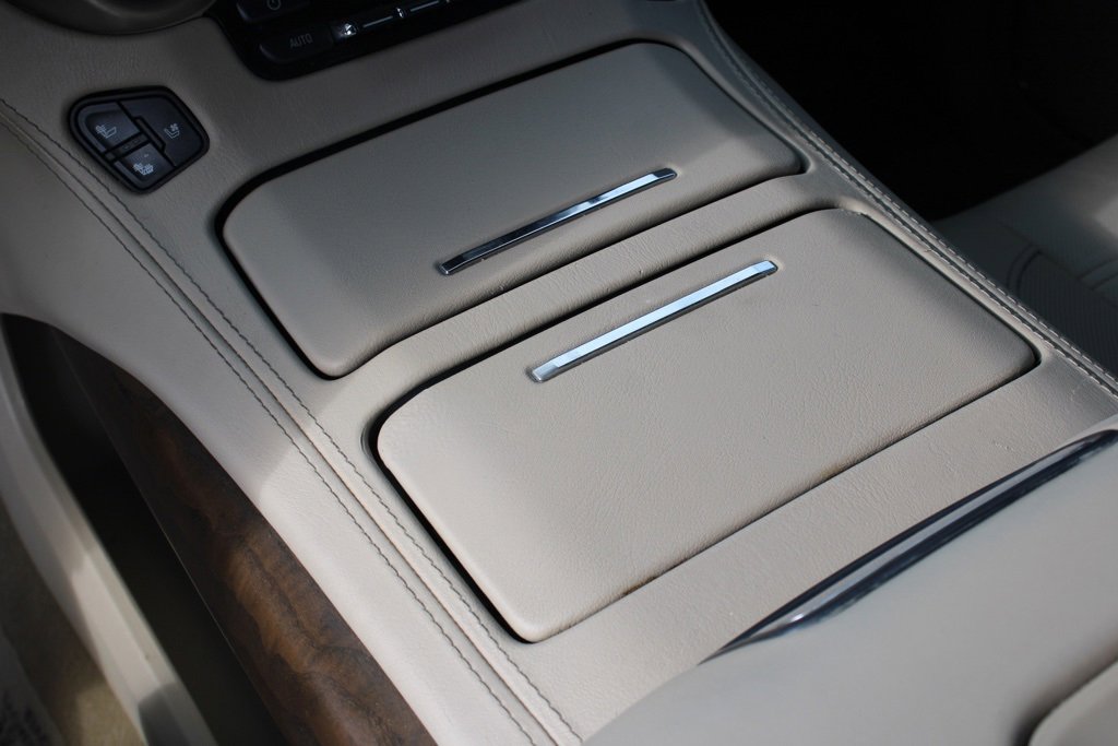 Used 2018 GMC Yukon Denali image 37