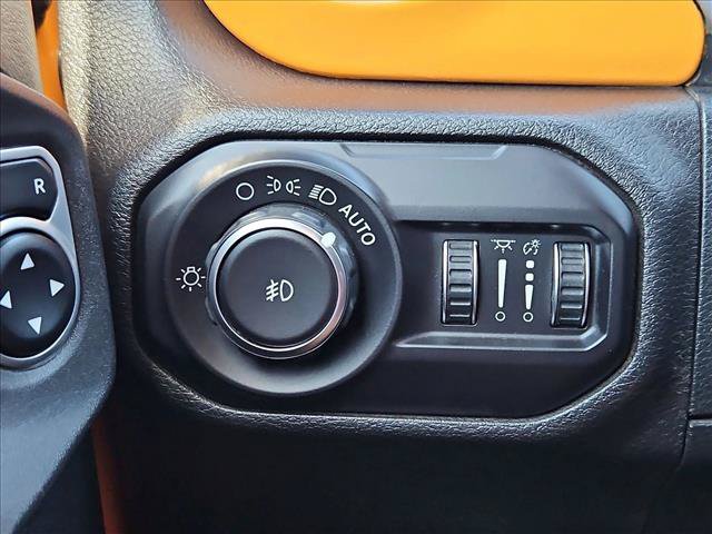 Used 2018 Jeep Wrangler Unlimited Sport S AWD/4WD image 17
