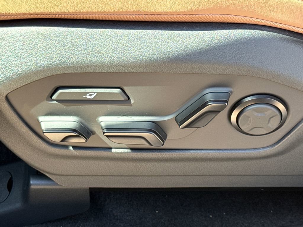 Certified 2026 Hyundai Santa Fe Calligraphy FWD image 24