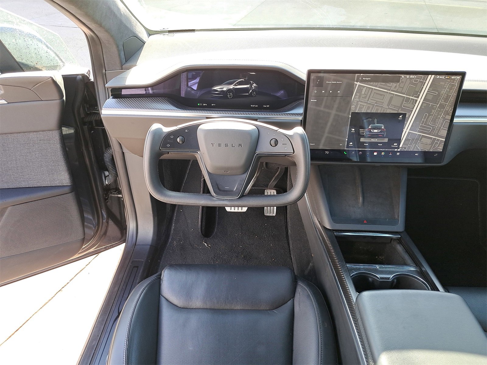 Used 2022 Tesla Model X Plaid image 6