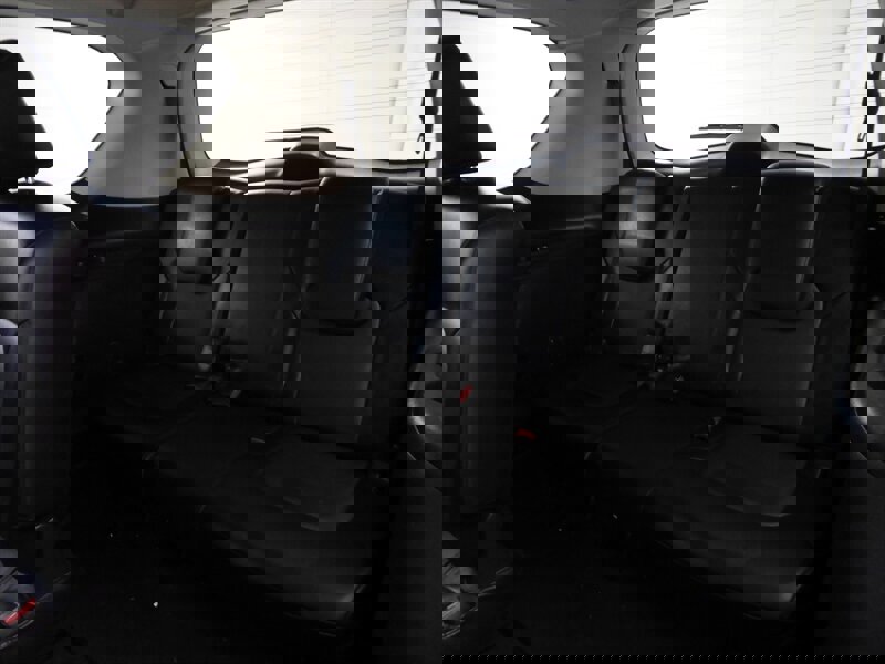 Used 2015 INFINITI QX80 Luxe w/ 22" Wheel Package image 35