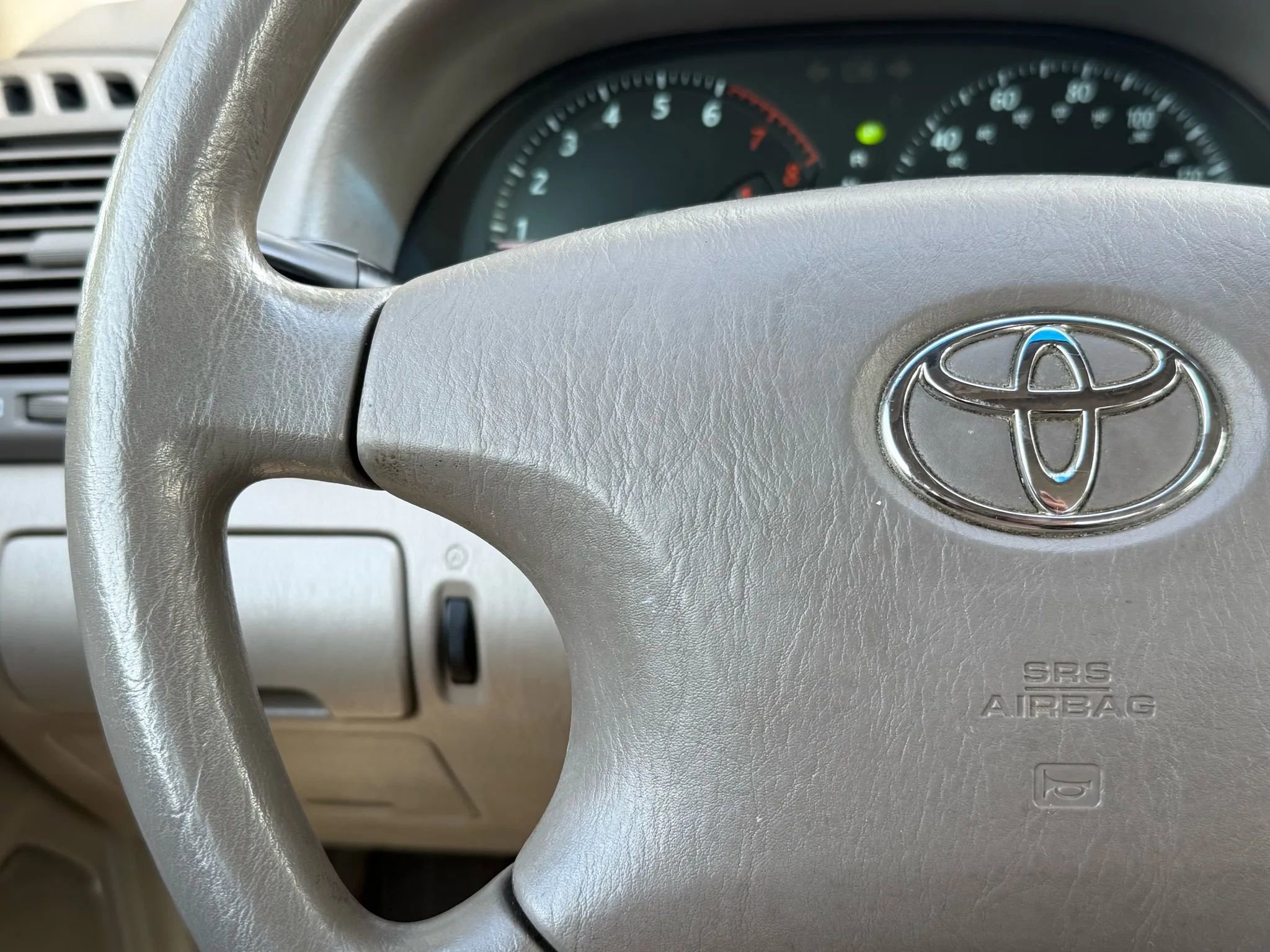 Used 2003 Toyota Camry LE FWD image 26
