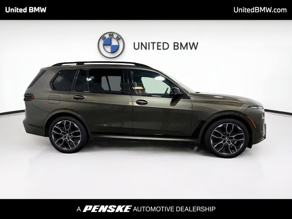 Certified 2026 BMW X7 M60i AWD/4WD image 4