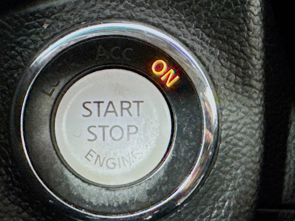 Used 2013 INFINITI G37 Sport RWD image 20