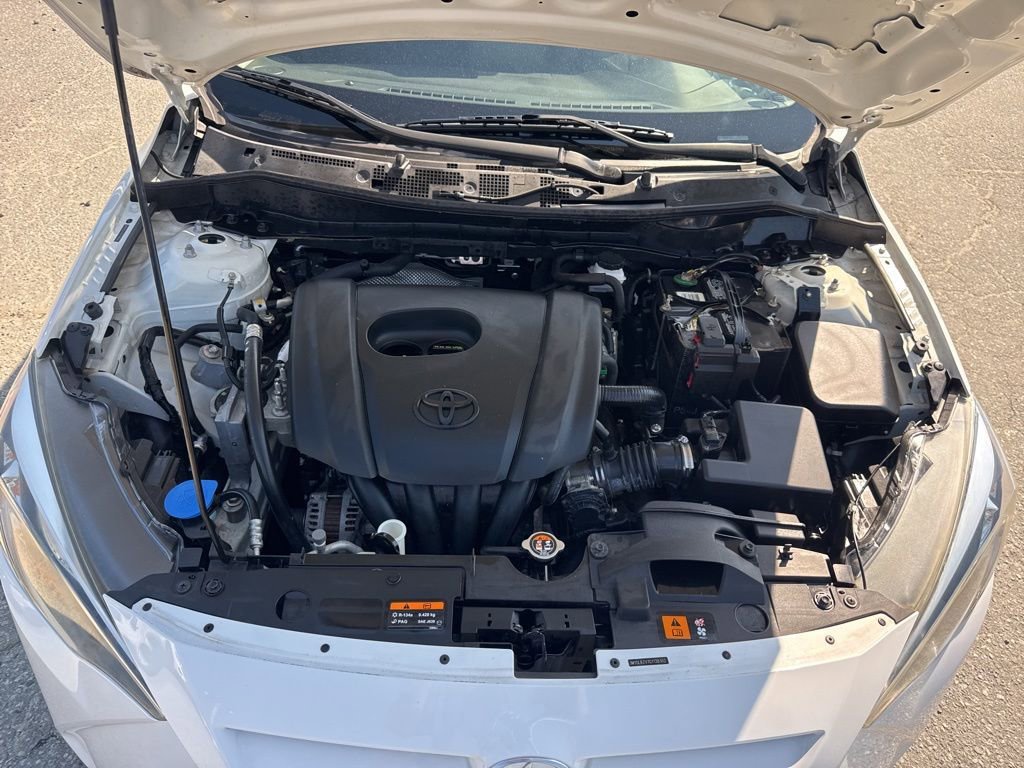 Used 2016 Scion iA FWD image 30