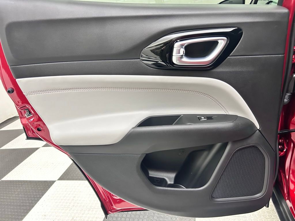 New 2026 Jeep Compass Limited image 12