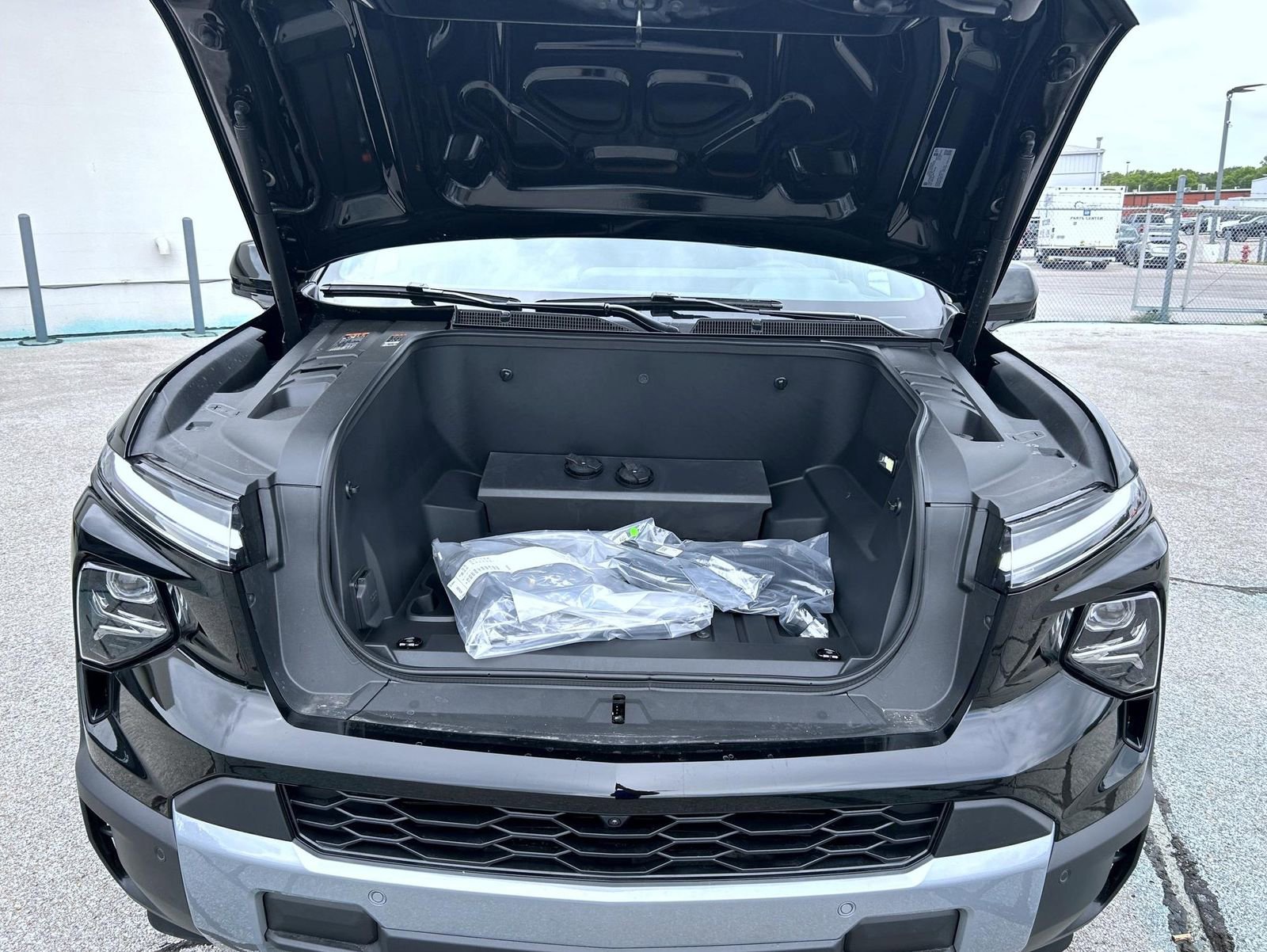 New 2026 Chevrolet Silverado EV LT image 22