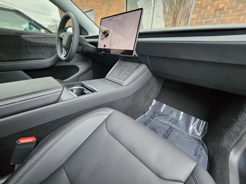 Used 2026 Tesla Model Y Long Range image 59