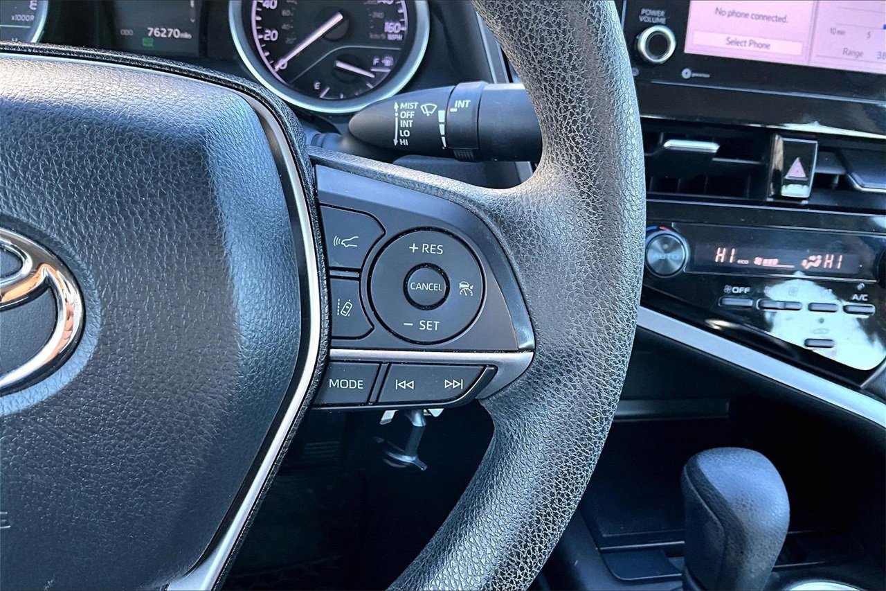 Used 2023 Toyota Camry LE image 26